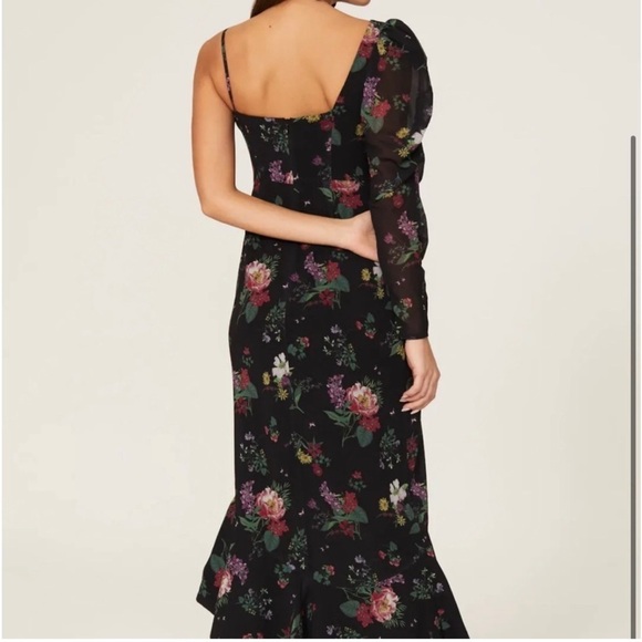 Amur size 4 Pasquale a one shoulder dress. Lined EUC - Picture 2 of 10